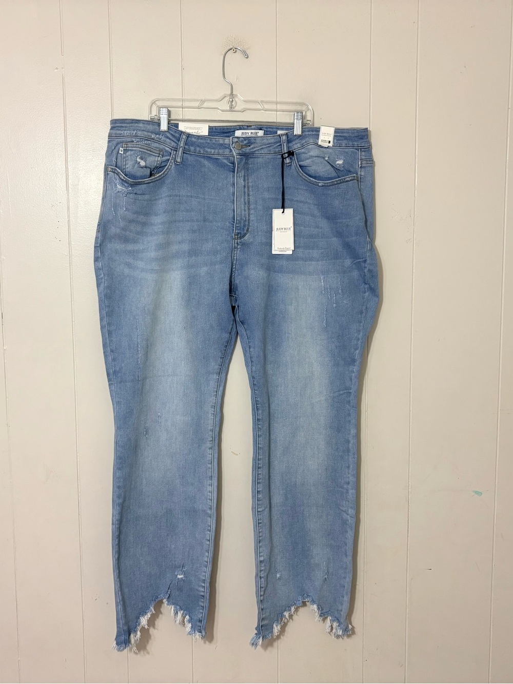 Judy Blue JB2849 Women’s Mid Rise Bootcut Jeans Distressed Hem Size 24W NWT